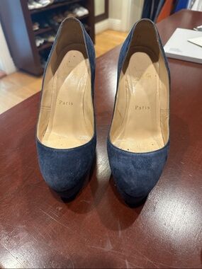 Christian Louboutin Navy Suede Platform Pump